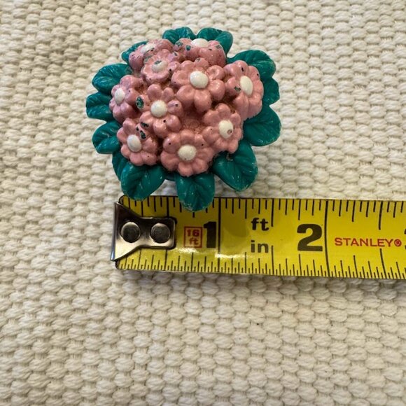 Fisher-Price Loving Family Dollhouse Plant with Pink Flowers in Blue Pot - Picture 4 of 4